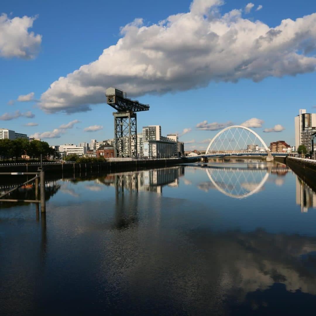Beautiful Flat With Panoramic Views Over The City Glasgow Eksteriør bilde